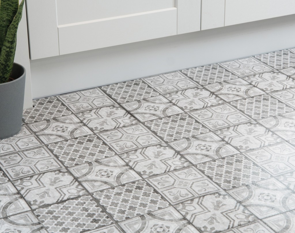 Levně 274KT5043 D-C-FIX samolepící podlahové čtverce z PVC šedobílá dlaždice, samolepící vinylová podlaha, PVC dlaždice, velikost 30,5 x 30,5 cm