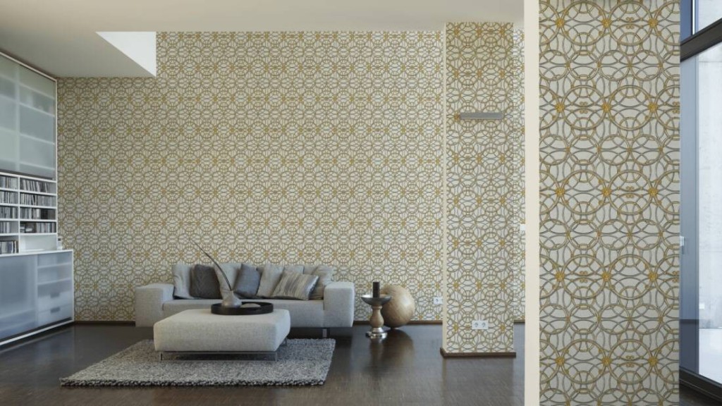 Levně 370492 vliesová tapeta značky Versace wallpaper, rozměry 10.05 x 0.70 m
