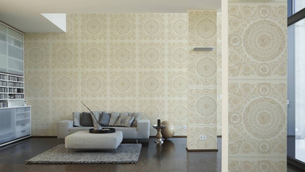 Levně 370551 vliesová tapeta značky Versace wallpaper, rozměry 10.05 x 0.70 m